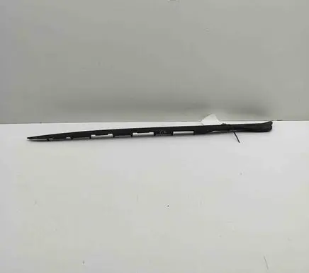 BMW 3 GT F34 Door glass trim 7285948