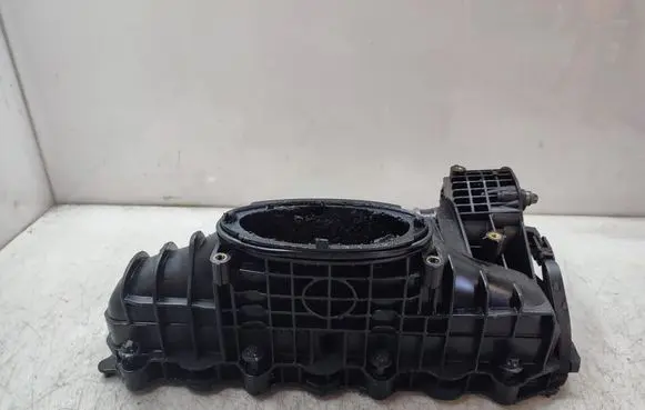 Mercedes-Benz E W212 Intake manifold A6510900037