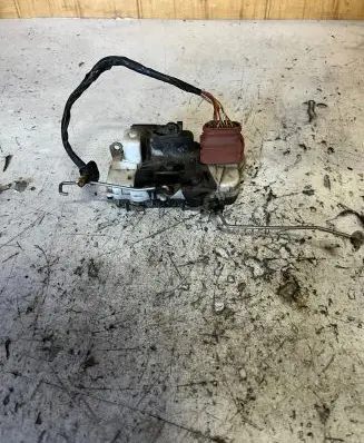 Front door lock