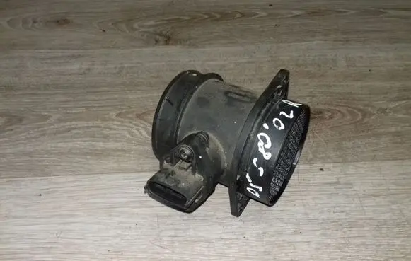 Volvo S80 Mass air flow meter 0280218088 8670115