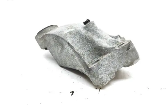 Mercedes-Benz B W246 W242 Engine mounting bracket A2462401109