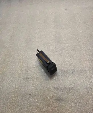 Audi A8 S8 D2 4D Windscreen/window heater switch 4D0941503B