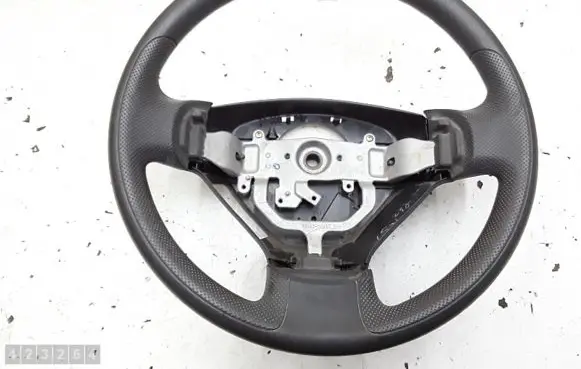 Suzuki Liana Steering wheel gs12000290