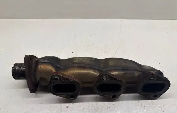 Audi A4 S4 B7 8E 8H Exhaust manifold 059253034L