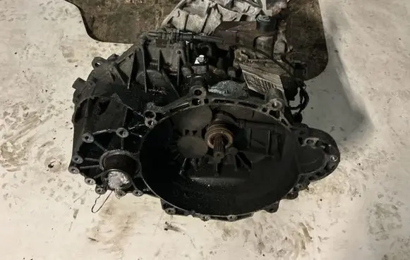 Land Rover Freelander 2 - LR2 Manual 5 speed gearbox rf766r7f096ac