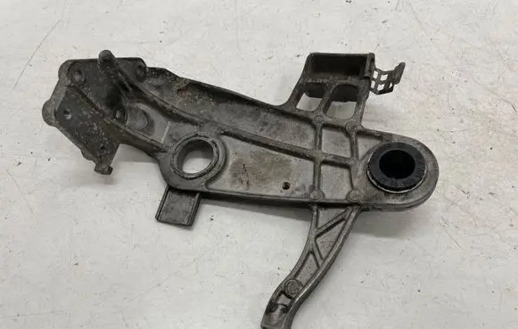 Mercedes-Benz E W212 Other engine bay part A6510900041
