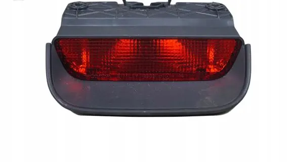 Honda CR-V Third/center stoplight