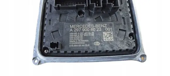 Mercedes-Benz EQS X296 Voltage converter/converter module 