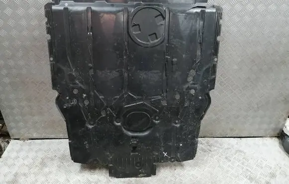 Mercedes-Benz EQB Engine splash shield/under tray A2435200200 A2435200900