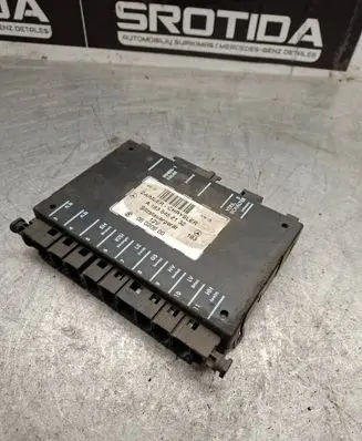 Mercedes-Benz ML W163 Seat control module A1635452132 05020900