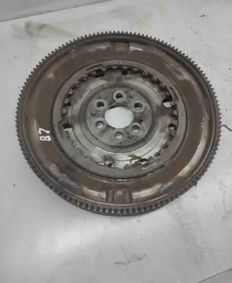 Volkswagen PASSAT B7 Flywheel 