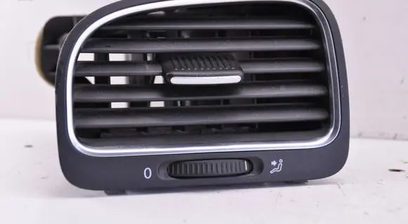 Volkswagen Golf VI Dashboard air vent grill cover trim 5K0819709D