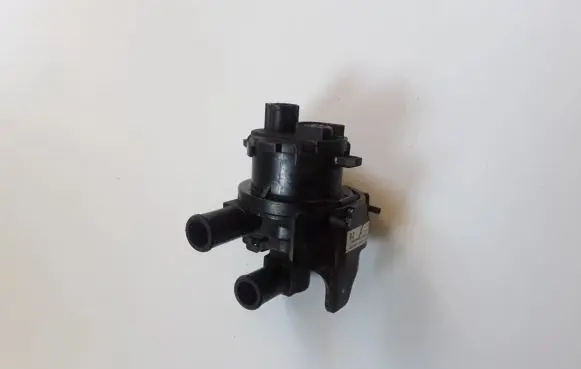 Honda Civic IX Electric auxiliary coolant/water pump 1137300663