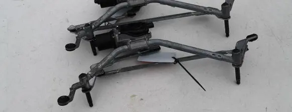 Renault Captur II Wiper motor 288008337R 288001161R
