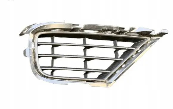 Volkswagen Touareg II Front bumper lower grill 7p6853666b