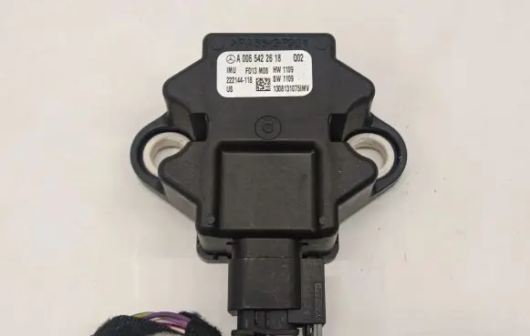 Mercedes-Benz ML W166 ESP acceleration yaw rate sensor A0065422618