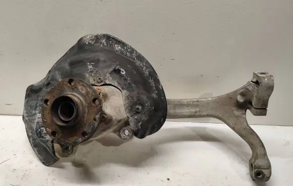 Audi A6 S6 C6 4F Front wheel hub spindle knuckle 4f0407241e