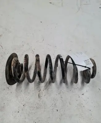 BMW 5 E39 Rear coil spring