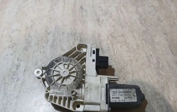 Audi A6 S6 C6 4F Front door window regulator motor 4F0959801D