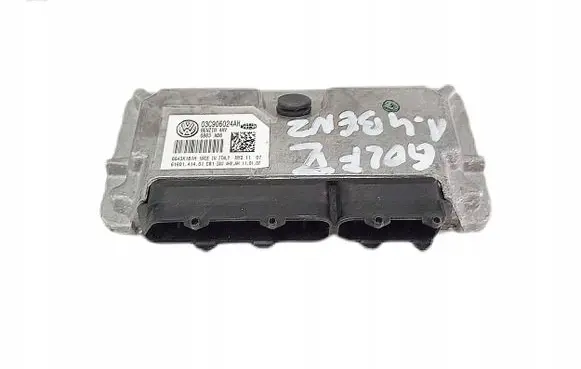 Volkswagen Golf V Engine control unit/module 03C906024AH
