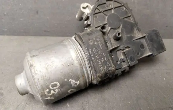 Skoda Fabia Mk1 (6Y) Wiper motor 6Q1955119A