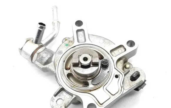 Mazda CX-3 Vacuum pump K2102