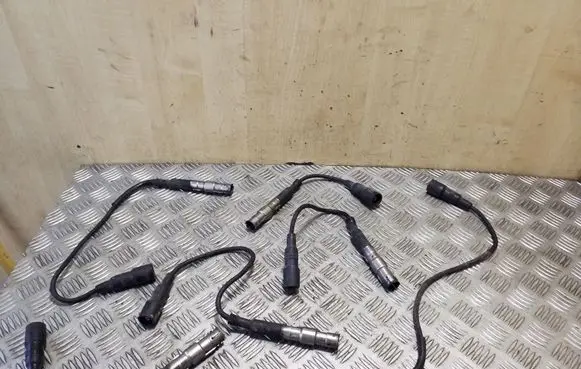 Audi 80 90 S2 B4 Ignition plug leads 