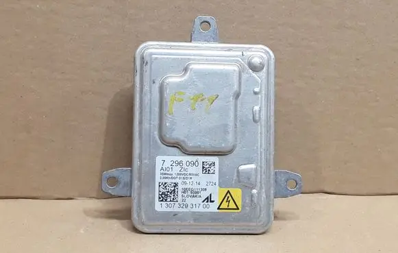 BMW 5 F10 F11 Headlight ballast module Xenon 7296090 130732931700