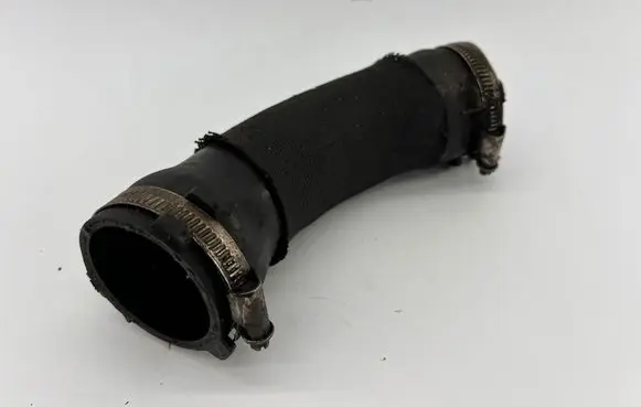 Audi A6 S6 C6 4F Intercooler hose/pipe 4F0145709G