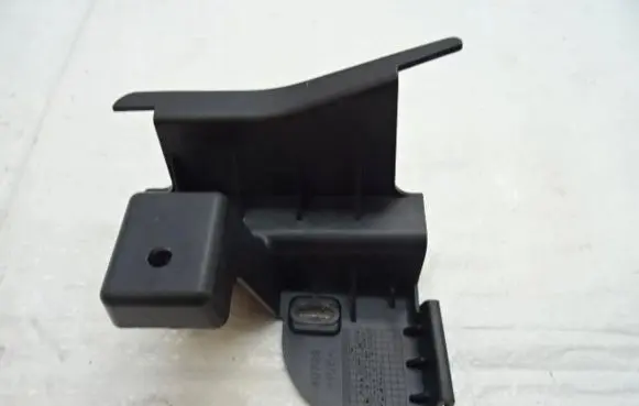 Citroen C4 Cactus Front bumper mounting bracket 9801304280