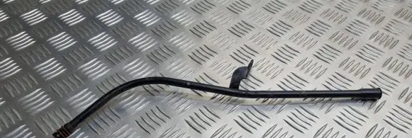 Subaru Forester SG Oil level dip stick 