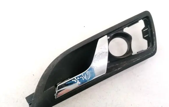 Skoda Octavia Mk2 (1Z) Rear door interior handle