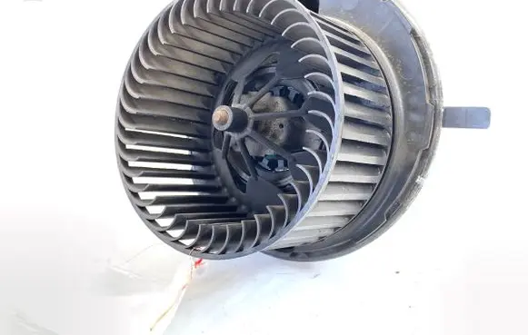 Volkswagen Touran I Heater fan/blower 1K1820015C