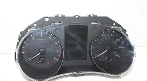 Nissan Qashqai Speedometer (instrument cluster) 4EA5A395A