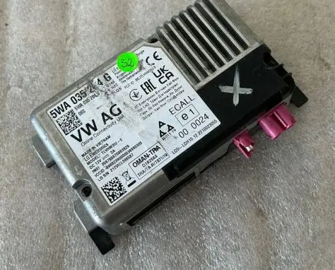Volkswagen Golf VIII Other control units/modules 5WA035284G