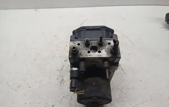Toyota Avensis T250 ABS Pump 4454005030
