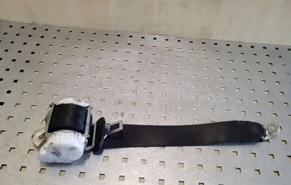 Audi A3 S3 A3 Sportback 8P Rear seatbelt 8P0857805 33054750B