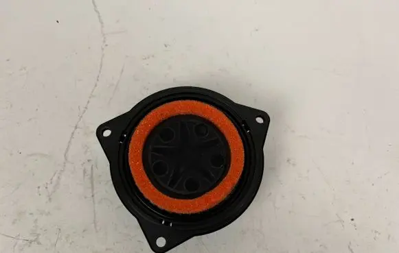 Maserati Levante Front door high frequency speaker 670002118