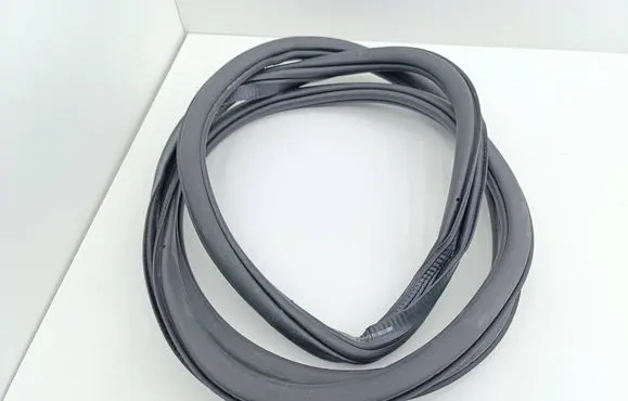 Audi Q4 Sportback e-tron Front door rubber seal 11A867912B
