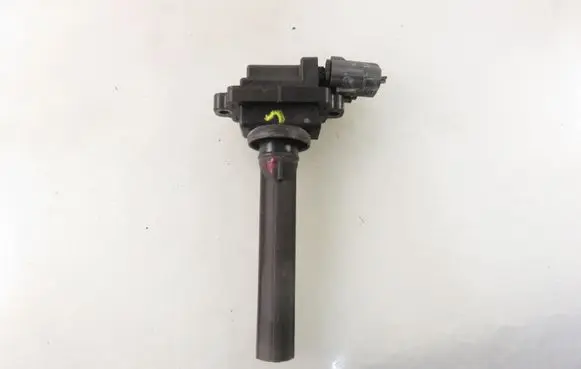 Suzuki Grand Vitara I High voltage ignition coil 3341077E2