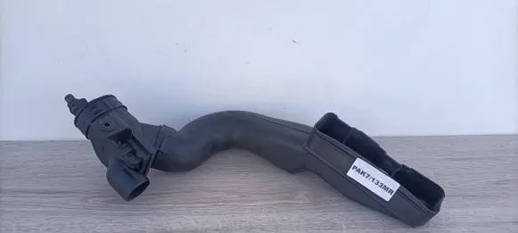 Audi A2 Air intake hose/pipe 8Z0129594