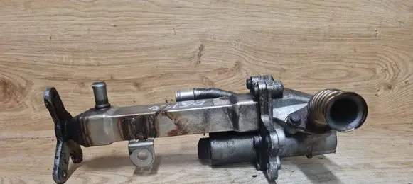 Volvo V70 EGR valve cooler 30637142