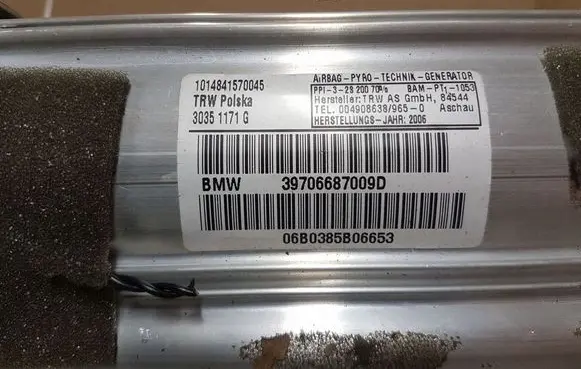 BMW 1 E81 E87 Passenger airbag 39706687009D 30351171G 06B0385B06653