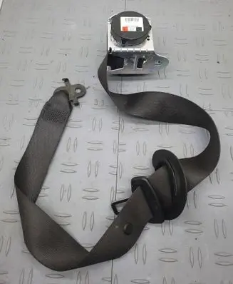 BMW 5 F10 F11 Front seatbelt 610126300B 101018