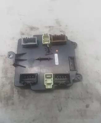 Tesla Model X Door control unit/module 106205600b