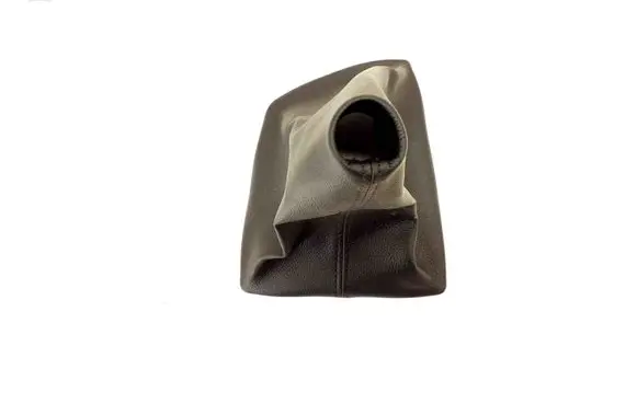 Hyundai i20 (GB IB) Gear lever shifter trim leather/knob