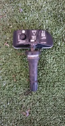Ford Explorer VI Tire pressure sensor JX7T-1A180-CA
