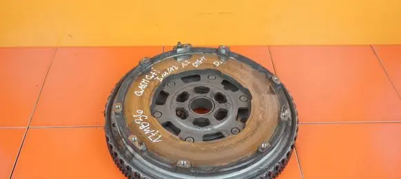 Nissan Qashqai Dual mass flywheel HRA2