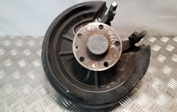 Audi A3 S3 8P Rear wheel hub