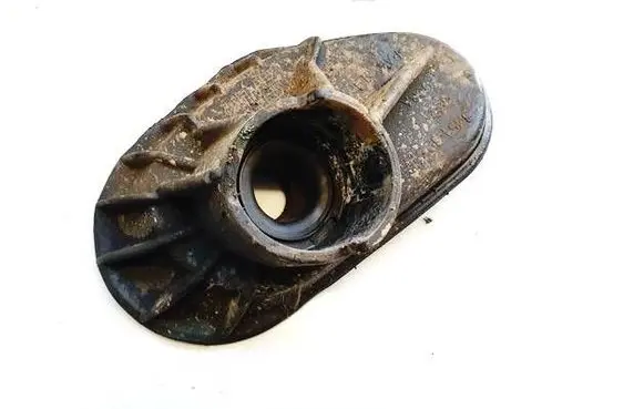 Ford C-MAX I Other exterior part 3M513D677AE